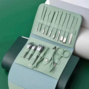 Green color 16 pcs nail cutter set- PrioyJinis.com